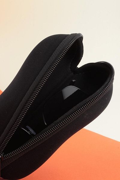 LOOKUP NEW Black Zippered Glasses Container - Anti-Scratch, Case Box