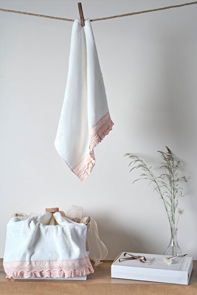 Nazik Home Irena Set of 2 Gift Face Towels - 50x80 cm