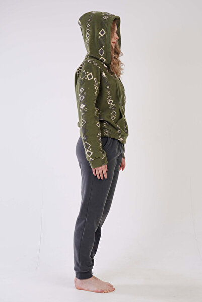 VİENETTA Kadın Polar Kapsonlu Düşük Omuzlu Fermuarlı Uzun Kol Pijama Takım
, 304157