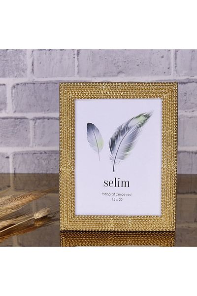 Selim Gold Color 15X20 Lovisa Frame