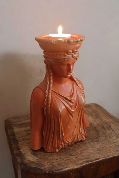 Gobo Dekoratif Masa Üstü Karyadit Kızı Hediyeli Mumluk Turuncu 18 X 12 Cm