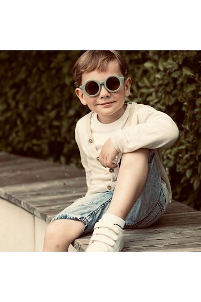STAOOM Scandinavian Children's Sunglasses - UV 400 Without Box
