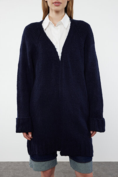 Trendyol Collection Széles, sötétkék puha kötöttáru kardigán - TWOAW21HI0555