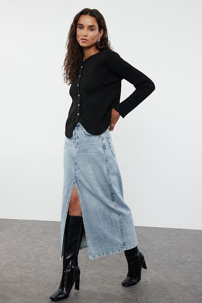 Trendyol Collection Crew Neck Černý pletený Cardigan - vzhled bundy Twoaw25Hi00172