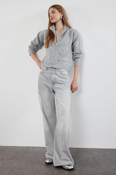 Trendyol Collection Soft Textured Gray Knitwear Cardigan - Zippered, TWOAW25HI00019