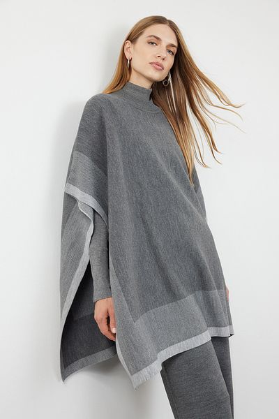 Trendyol Modest Gray Knitwear Pants and Top Set - Color Block TCTAW25US00018
