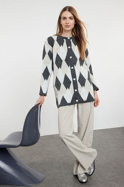 Trendyol Modest TCTAW25TH00022 Model Gray Diamond Patterned Knitwear Cardigan
