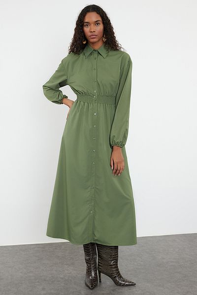 Trendyol Modest Khaki tkané šaty - elastický pas TCTAW25EB00059