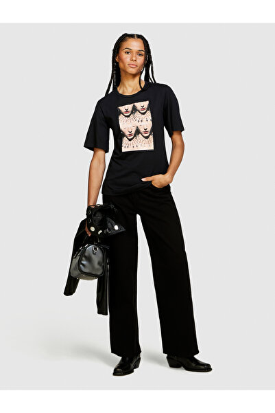 Sisley Γυναικείο μπλουζάκι με φαρδύ λαιμόκοψη, μαύρο, 100% βαμβάκι, με στάμπα μπροστά