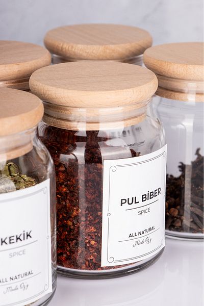 MODA OZY Luxury 6-Piece Spice Jar Set - Jar Set with Wooden Lid, Spoon and Label