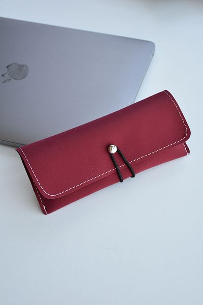 LOOKUP NEW Velvet Stitched - Glasses Container with Pockets and Lid Anti-Break, Burgundy Red