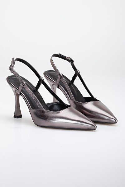 SUENO SHOES Kadın Stiletto Sivri Burun Atkılı Platin Abiye Topuklu Ayakkabı