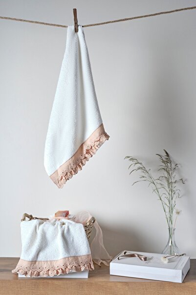 Nazik Home Irena Set of 2 Gift Face Towels - 50x80 cm