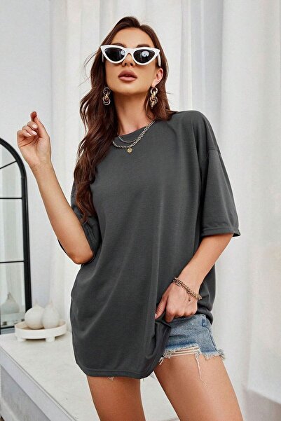 YAKAMEL Short Sleeve Summer Women's T-Shirt - Loose Draped Solid Fabric