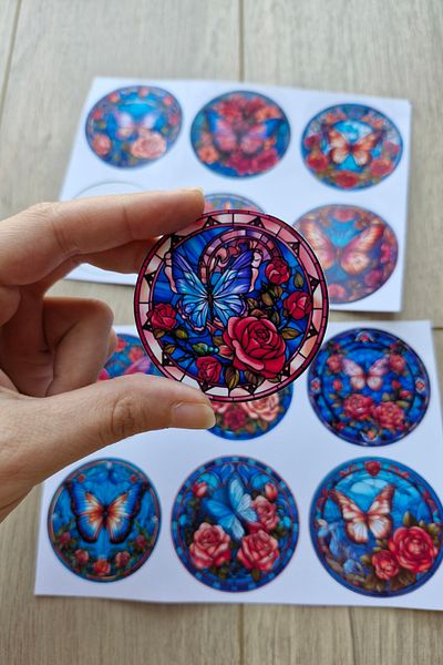 Mona Craftist Set de 12 bucăți de autocolante cu fluturi colorate cu vitralii - rotund de sticlă pentru jurnal cu glonț, laptop, termos, album de însemnări