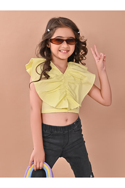 LilPicks By Styli Ruffled V Neck Crop Top