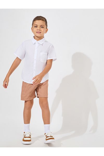 Styli Solid Front Pocket Short Sleeves Shirt