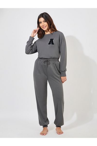 Styli Badge Terry Sweatshirt & Joggers Lounge Set