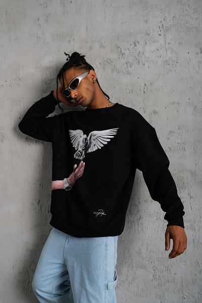 VASK UNISEX OVERSIZE COTTON 'BIRD' PRINTED CREW COLLAR SWEATSHIRT