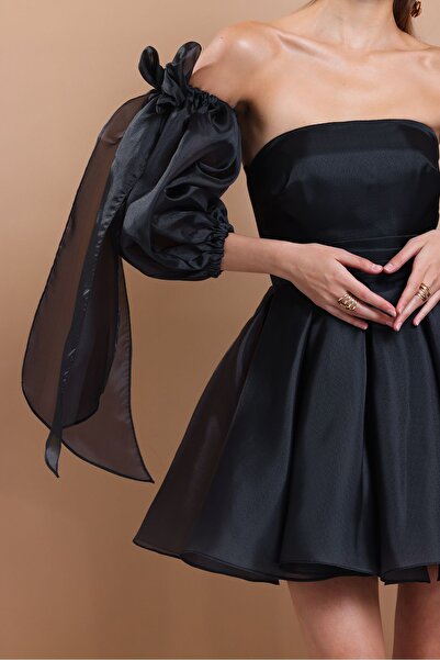 Tangül&Ali'S Moda Evi Dalya Siyah Straplez Mini Elbise