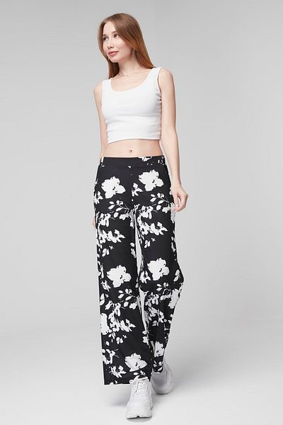 Seamoda Plus Size Floral Patterned Relaxed Fit Long Pants - Elastic Waist, Pocketed Wide Leg-BLACK