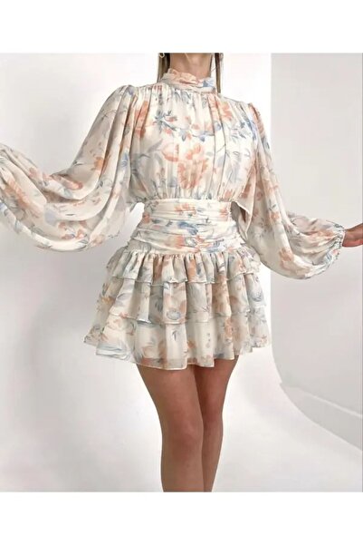 popibutik Dik Yakalı Drapeli Sırt Detaylı Çiçek Desenli Krem Mini Şifon Elbise