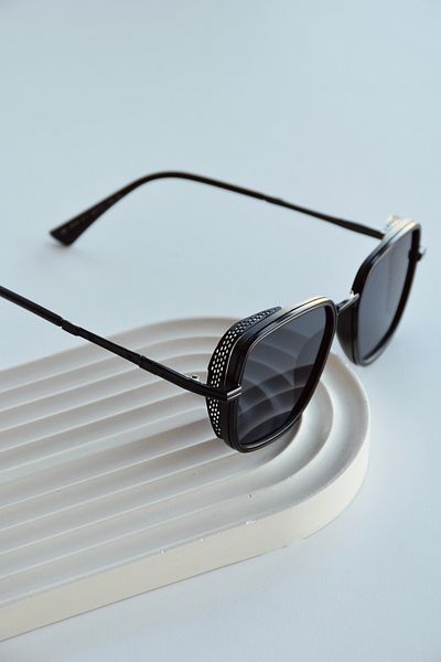LOOKUP NEW Unisex Round Oval Black Metal Sunglasses - Uv400 Protected