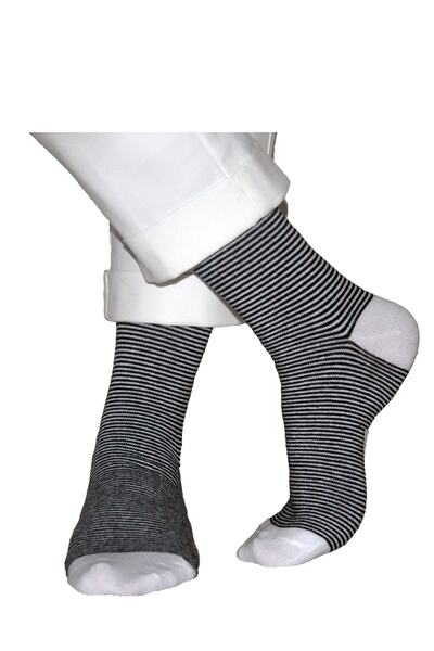 VMBI Women's Multicolored Horizontal Striped Socks