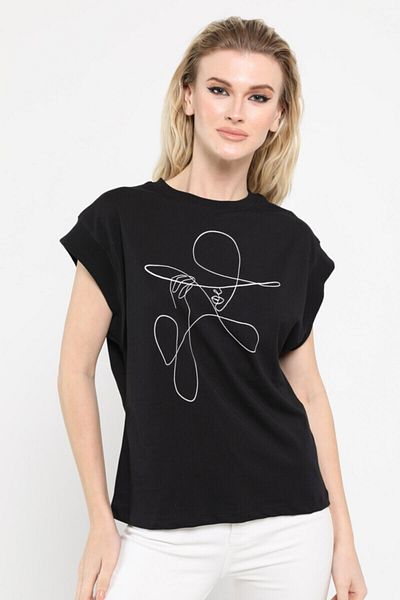BEBE PLUS 26083 Model - Black Printed Ribbed Loose Form T-Shirt