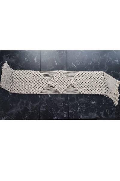 demir tuhafiye عداء مكرامية