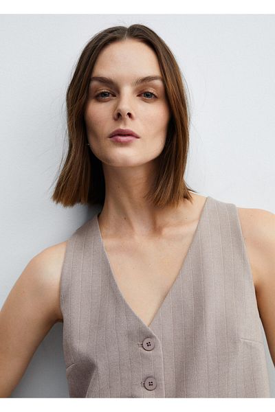 MANGO Woman Vestă de damă bej - Model 67984048