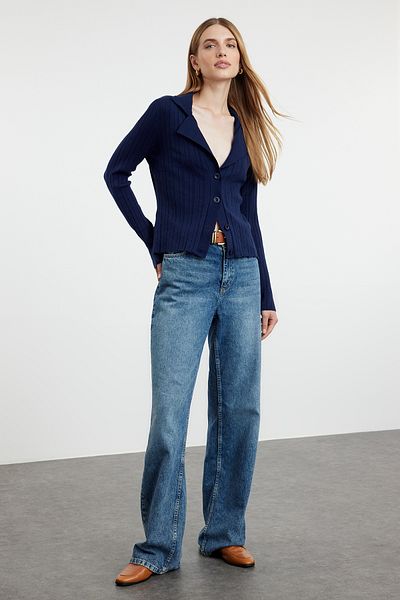 Trendyol Collection Преміум темно-синій светр з коміром поло, кардиган зі спеціальної пряжі TWOAW25HI00048