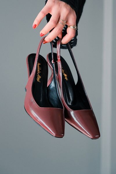 Ayakkabı Ateşi Claret Red Matte Patent Leather Open Back Design Women's Heeled Shoes Simera