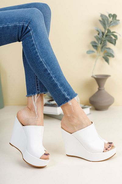 Ayakkabı Ateşi White Skin Flip Flops Heels Women's Slippers