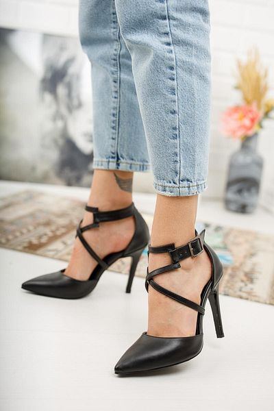 Ayakkabı Ateşi Pantofi cu toc de damă din piele neagră Stiletto