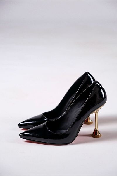 Ayakkabı Ateşi Black Patent Leather Women's Special Heeled Design Shoes Stiletto Ozzie