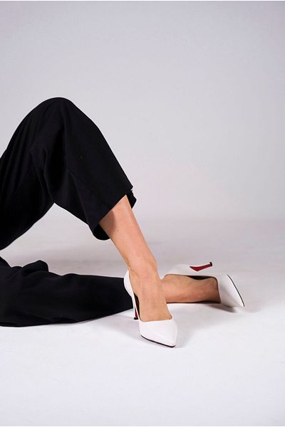 Ayakkabı Ateşi Demure White Thin Heeled Women's Shoes - Stiletto