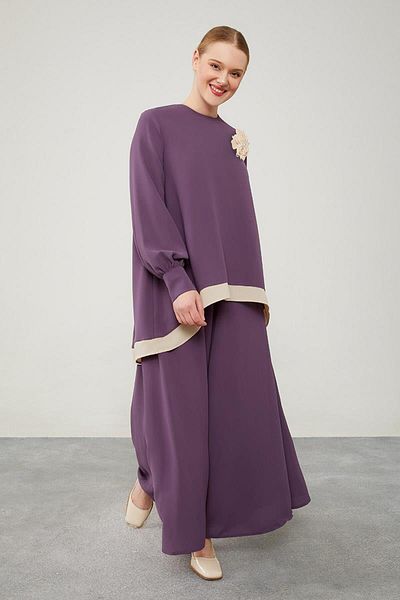Levidor Asymmetric Cut Purple Flower Brooch Pants Set