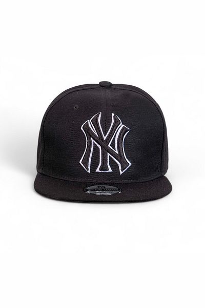 Eke Tekstil Унисекс шапка New York Black с бродирана закопчалка