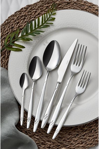 on-on Mira Tea Spoon - Set of 6 18/10