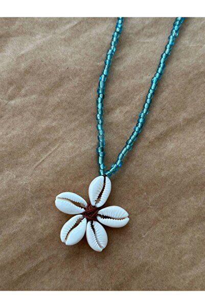 scyllastore قلادة من الخرز على شكل زهرة فيليبا - تصميم صدف طبيعي
