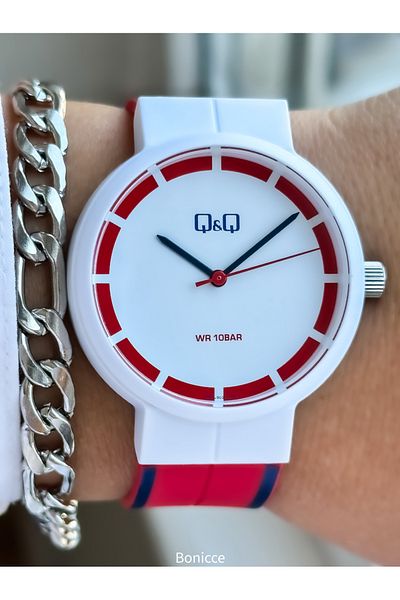 Q&Q Red Brand Women's Silicone Cord Wristwatch and Bracelet - Suitable for Pool and Sea (10Atm)