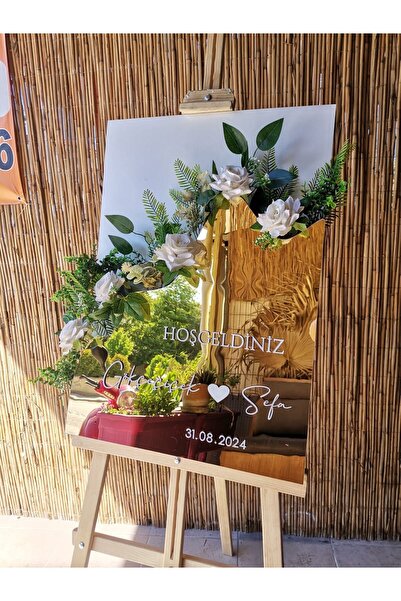 Yalova Design Özel  Tasarım önü Aynalı Gold Çiçekli  Karşılama Panosu