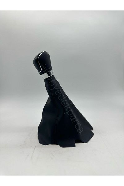 Favori Auto Parts Focus 3 Case - Black Scheming 2012 Model Gear Knob and Gaiter