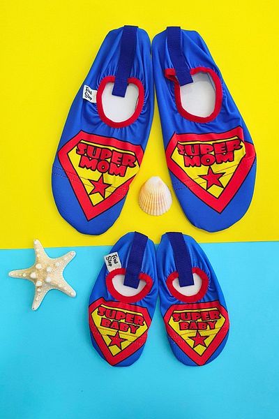 First Step Cizme combinabile pentru piscină și mare Super Mom și Super Baby Saks Mother Child (se vând separat