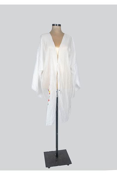 artı bir bodrum Women's White pring Kimona