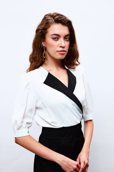 Sateen Ceket Yaka Bodysuit Bluz- EKRU