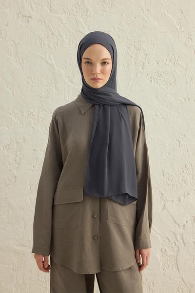 Qef شال كريب يومي بلون أنثراسايت