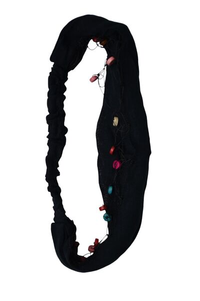 artıbir bodrum BANDA DE PĂR NEGRU