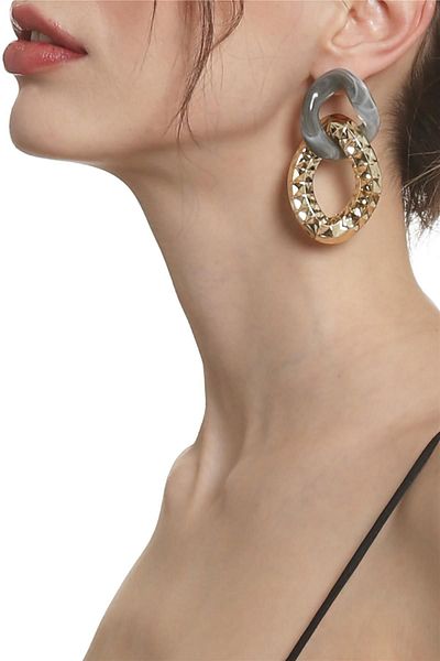 LABALABA Women's Thick Chain Form Smoky Gray & Gold Color Studded Model Resin Earrings